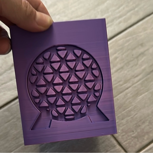 Blue Castle-Themed Pencil Holder 3D printed - Picture 7 of 9